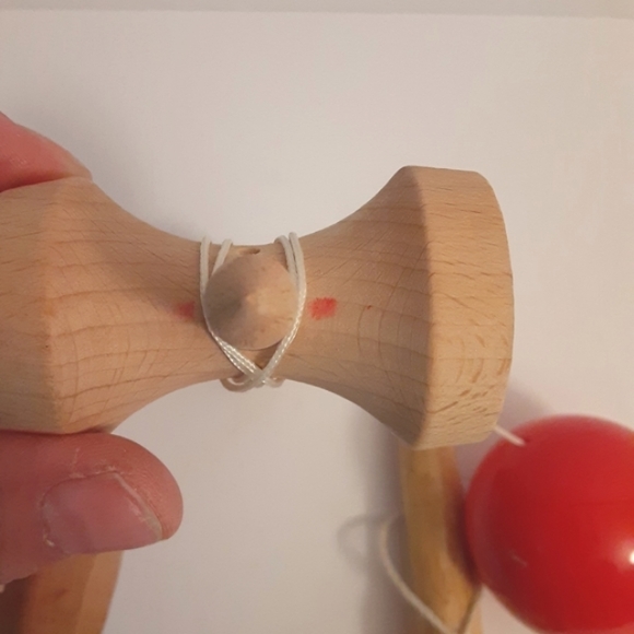 KALEB KENDAMA  Set of 2 and a Wooden Skill toy(s). - Picture 7 of 8